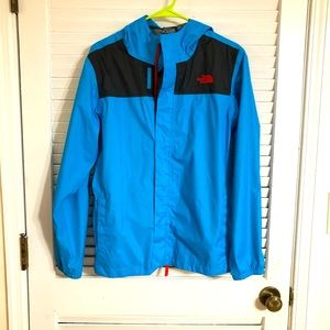 Boy’s XL (18/20) blue North Face jacket.